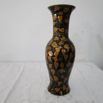 1 16" decorative vase