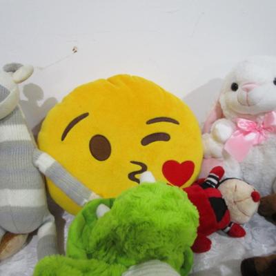 15 stuffed animals