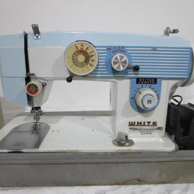 Vintage White sewing machine with case
