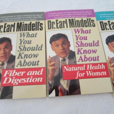 11 Dr. Earl Mindell's "What You Should Know About . . . " books; audio tape "Herbal Medicine Chest"