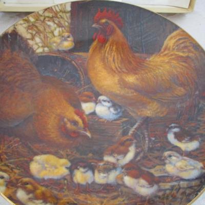 2 Vintage Decorative plates