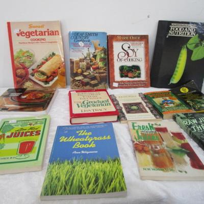 13 Juicing & nutrition books