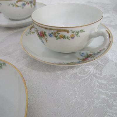 Paul Muller SELV fine china items, The Kenmore pattern