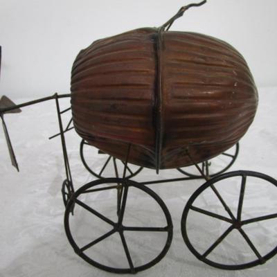 Metal & wire sculpture