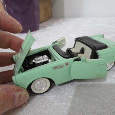 2 vintage toy cars, 1 Viewmaster