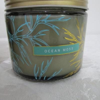 New scented candle, 1 brass vase, 1 ceramic vase