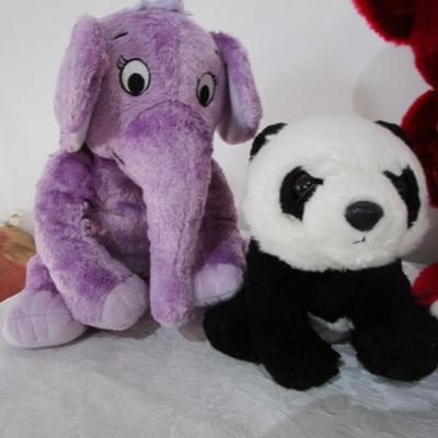 10 stuffed animals