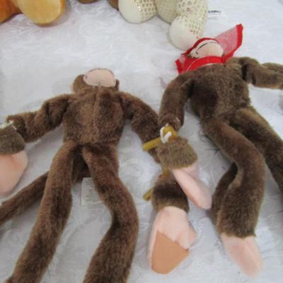 15 stuffed animals