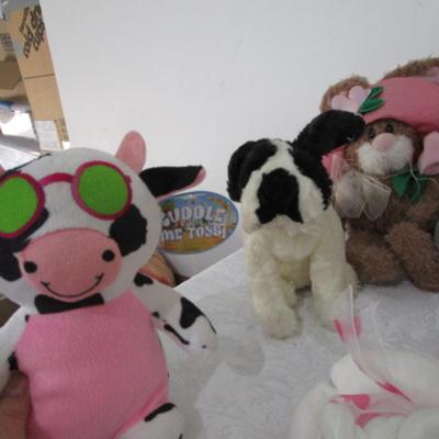 15 stuffed animals