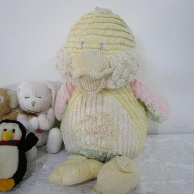 10 stuffed animals