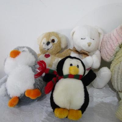 10 stuffed animals