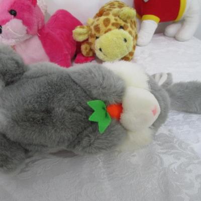 10 stuffed animals
