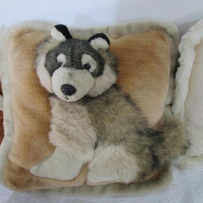 5 animal pillows