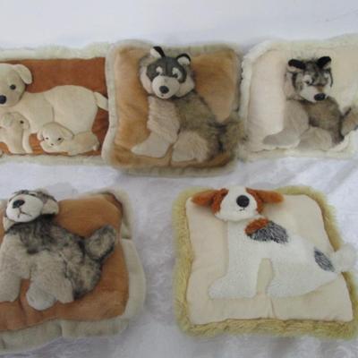 5 animal pillows