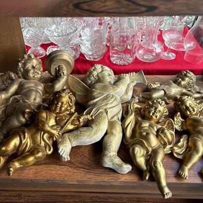 Christmas and cherubs