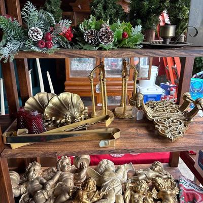Christmas and cherubs