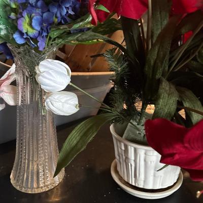 5 floral arrangements