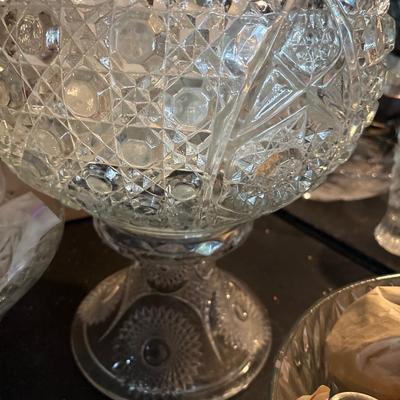 Four punch bowl with cups sets
