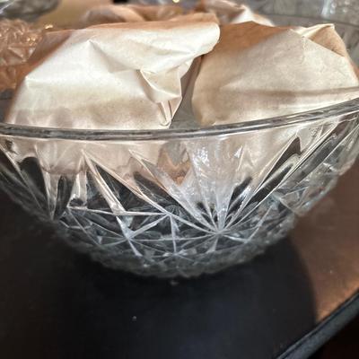 Four punch bowl with cups sets