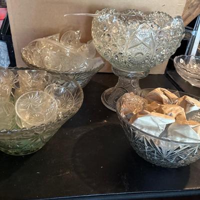 Four punch bowl with cups sets