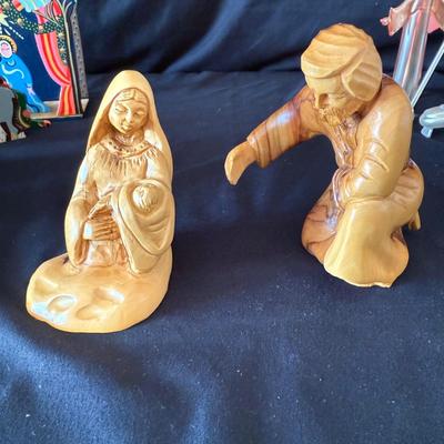 Modern and Classic Nativity Scene Collection (LR-BM)