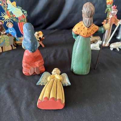 Modern and Classic Nativity Scene Collection (LR-BM)