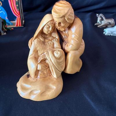 Modern and Classic Nativity Scene Collection (LR-BM)