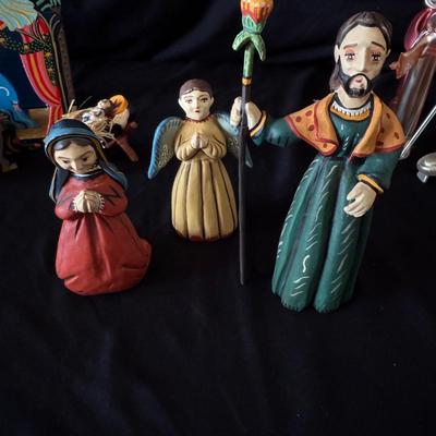 Modern and Classic Nativity Scene Collection (LR-BM)
