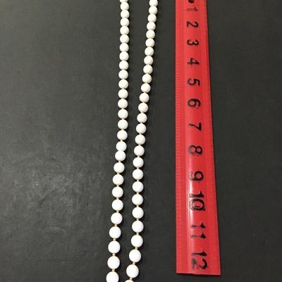 Sale Photo Thumbnail #43: Very nice white beaded fashion, statement necklace. Please see attached photos.