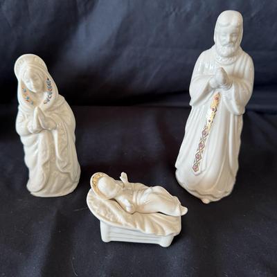 Lenox Nativity Scene and More (LR-BM)