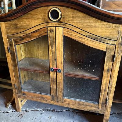 Small cabinet