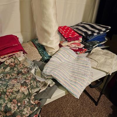 Mixed Assortment of Fabric (GB2-JS)