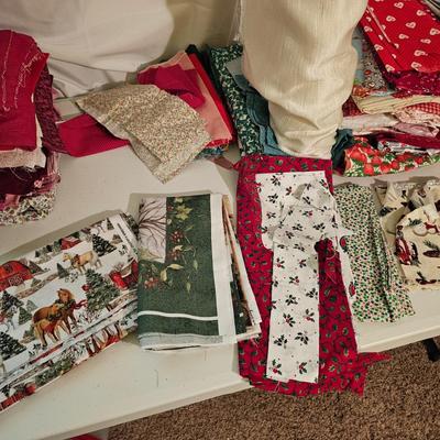 Mixed Assortment of Fabric (GB2-JS)