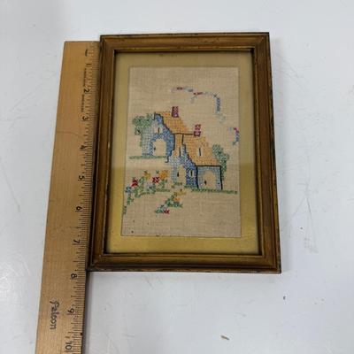 Sale Photo Thumbnail #174: In good vintage condition.