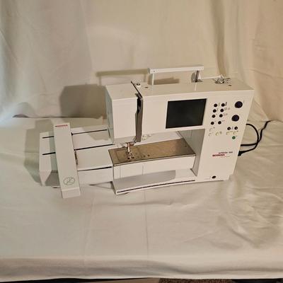 Bernina Artista 180 Sewing/Embroidery Machine w/Embroidery Head & Accessories (GB2-JS)