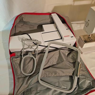 Bernina Artista 180 Sewing/Embroidery Machine w/Embroidery Head & Accessories (GB2-JS)
