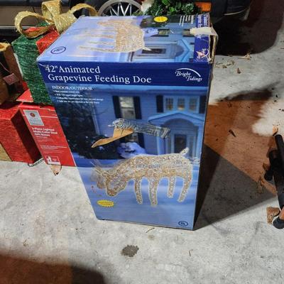 lot of 5 Christmas Decor Lot , Animated Deer, Lightup Boxes. Mini Trees.