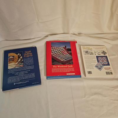 Assorted Quilt, Sewing & Crochet Books (GB2-JS)