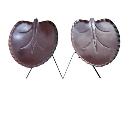 2 Leaf side tables