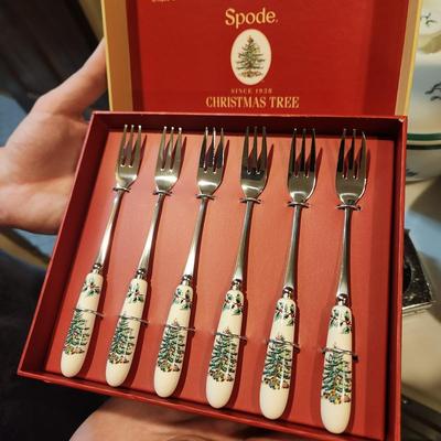12 Pieces of Spood Christmas Tree ,5 items in Boxes