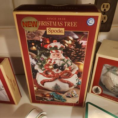 12 Pieces of Spood Christmas Tree ,5 items in Boxes