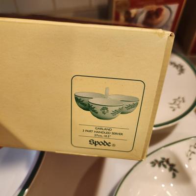 12 Pieces of Spood Christmas Tree ,5 items in Boxes