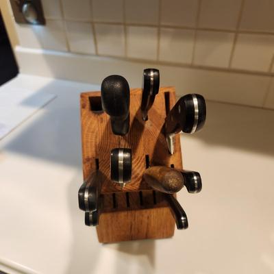 Knife Block w 7 Hoffritz Knives & 1 Chef Cutlery Knife
