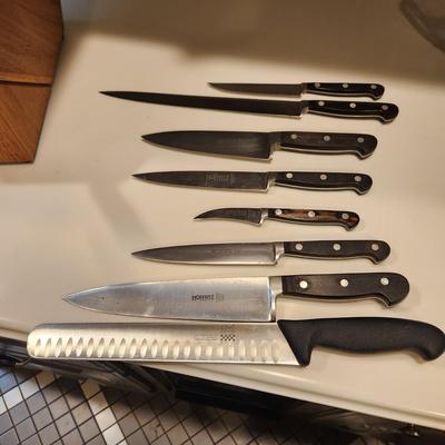 Knife Block w 7 Hoffritz Knives & 1 Chef Cutlery Knife