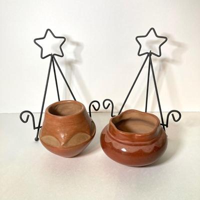 LOT 60: Vintage Pottery, Painted Slate Signed Hilliard 97 Artwork, Easels and More