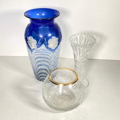LOT 67: Art Glass Vase Collection featuring Durand pulled feather vase