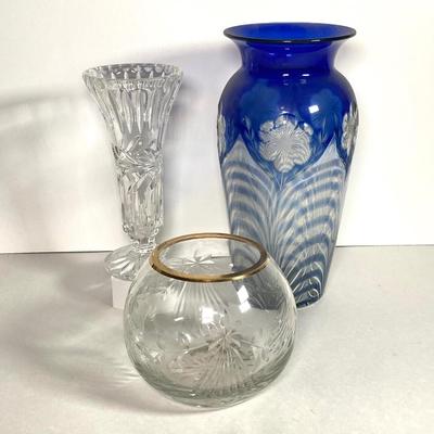 LOT 67: Art Glass Vase Collection featuring Durand pulled feather vase