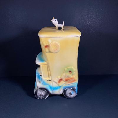 LOT 78: Vintage Cookie Truck USA Pottery Cookie Jar