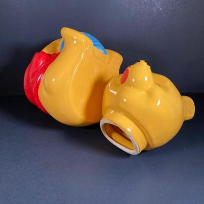 LOT 80: Vintage Walt Disney Productions 900 USA Winnie the Pooh Cookie Jar