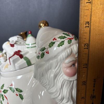 LOT 83: Lenox Holiday Collection Santa Cookie Jar